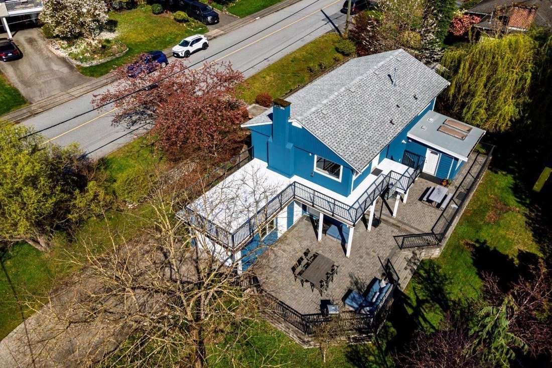 House in North Vancouver, British Columbia, Canada 1 - 18256788