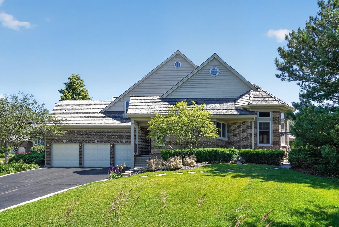Townhouse in Mundelein, Illinois, United States 1 - 18250956