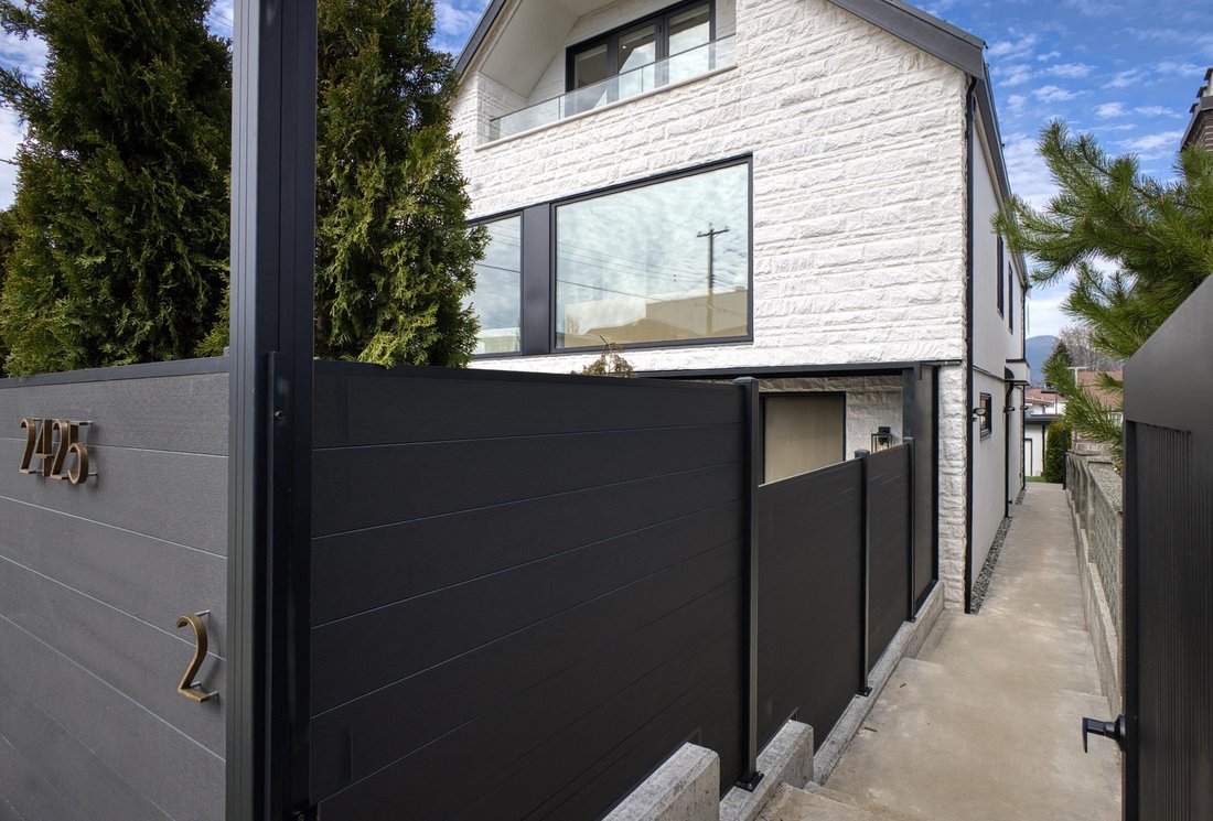 House in Vancouver, British Columbia, Canada 2 - 18256784