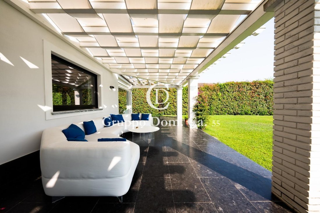 Villa in Pietrasanta, Tuscany, Italy 4 - 18254055