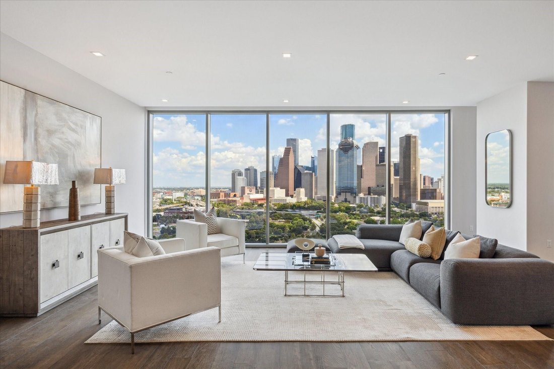 Condo in Houston, Texas, United States 1 - 18255340