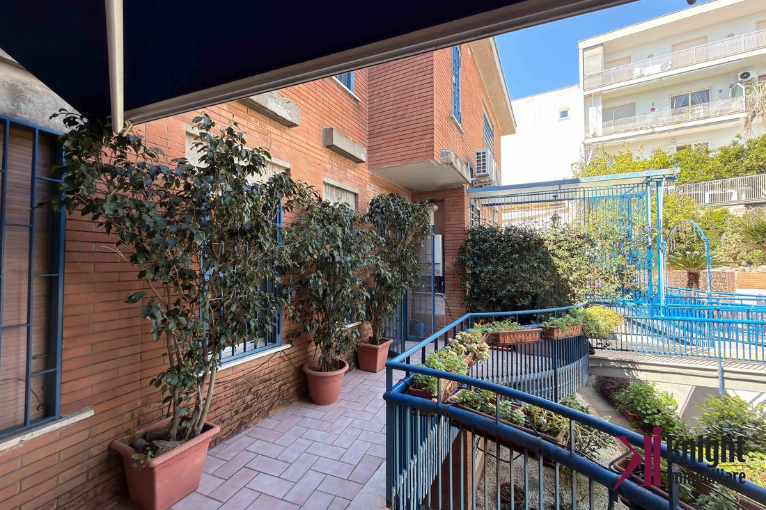 Apartment in Naples, Campania, Italy 5 - 15429016
