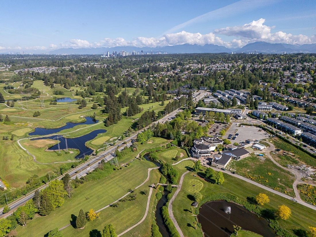 House in Surrey, British Columbia, Canada 5 - 18256710