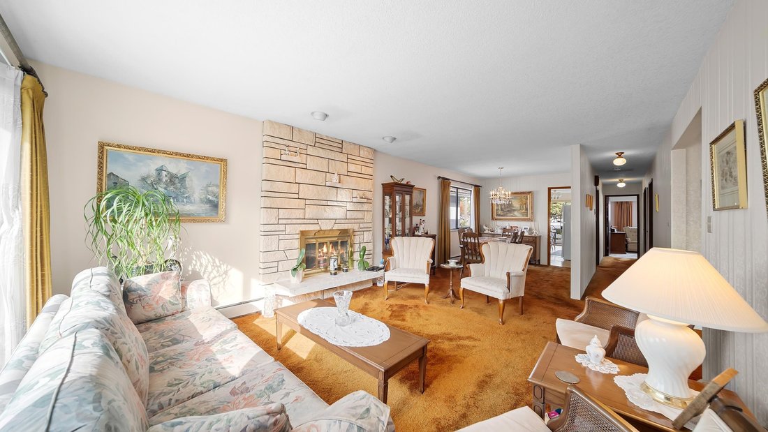 House in Vancouver, British Columbia, Canada 3 - 18257073