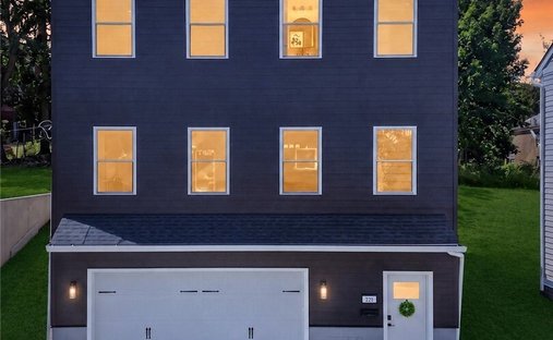 House in Pittsburgh, Pennsylvania, United States 1