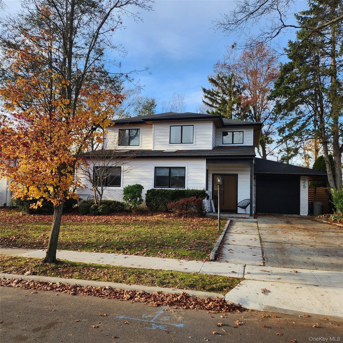 House in Port Washington, New York, United States 2 - 18251649