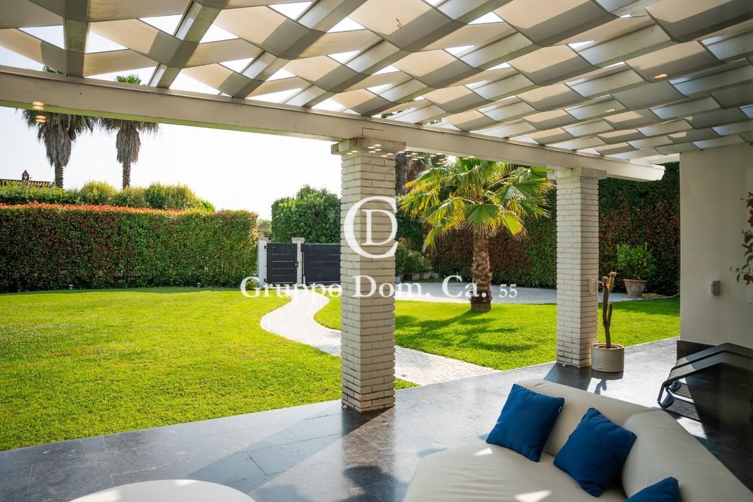 Villa in Pietrasanta, Tuscany, Italy 3 - 18254055