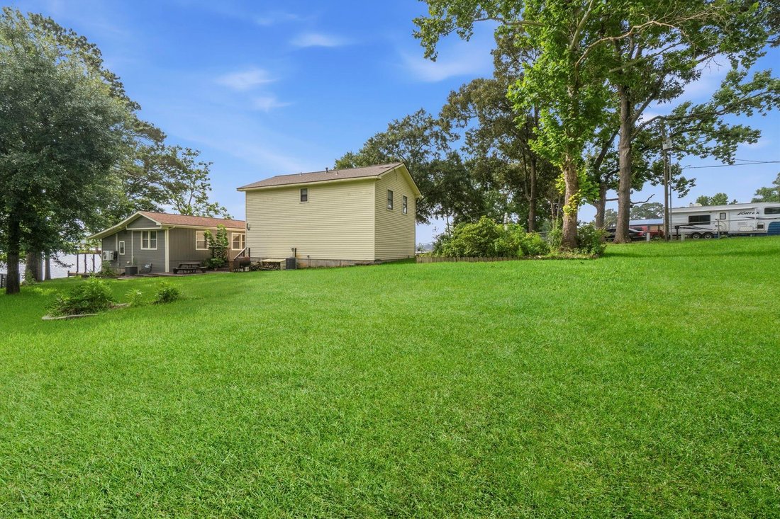 House in Onalaska, Texas, United States 3 - 18255265