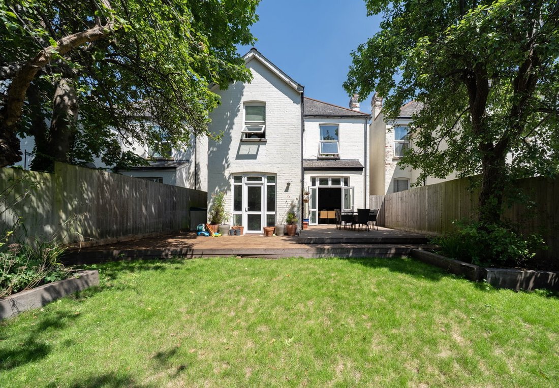 Apartment in West Hampstead, Camden, England 1 - 18233690