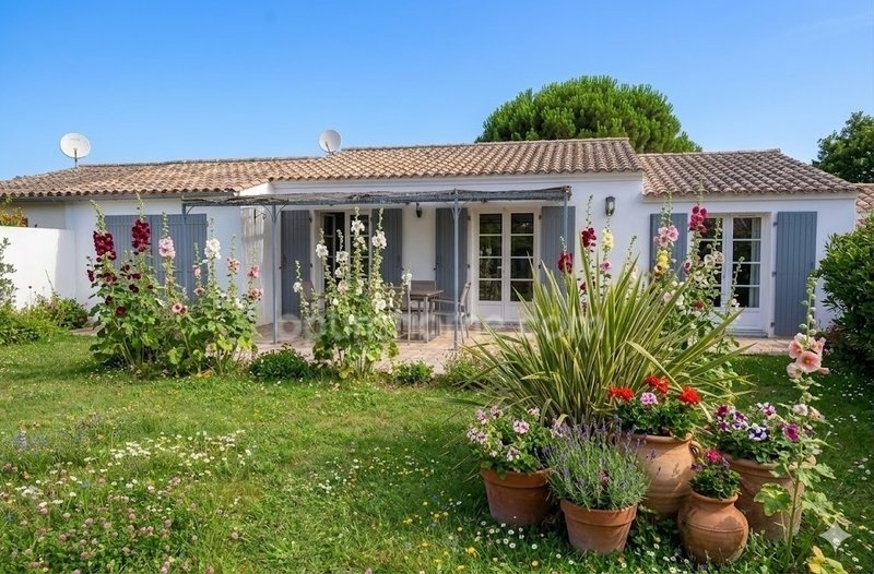 House in Loix, Nouvelle-Aquitaine, France 2 - 18253552