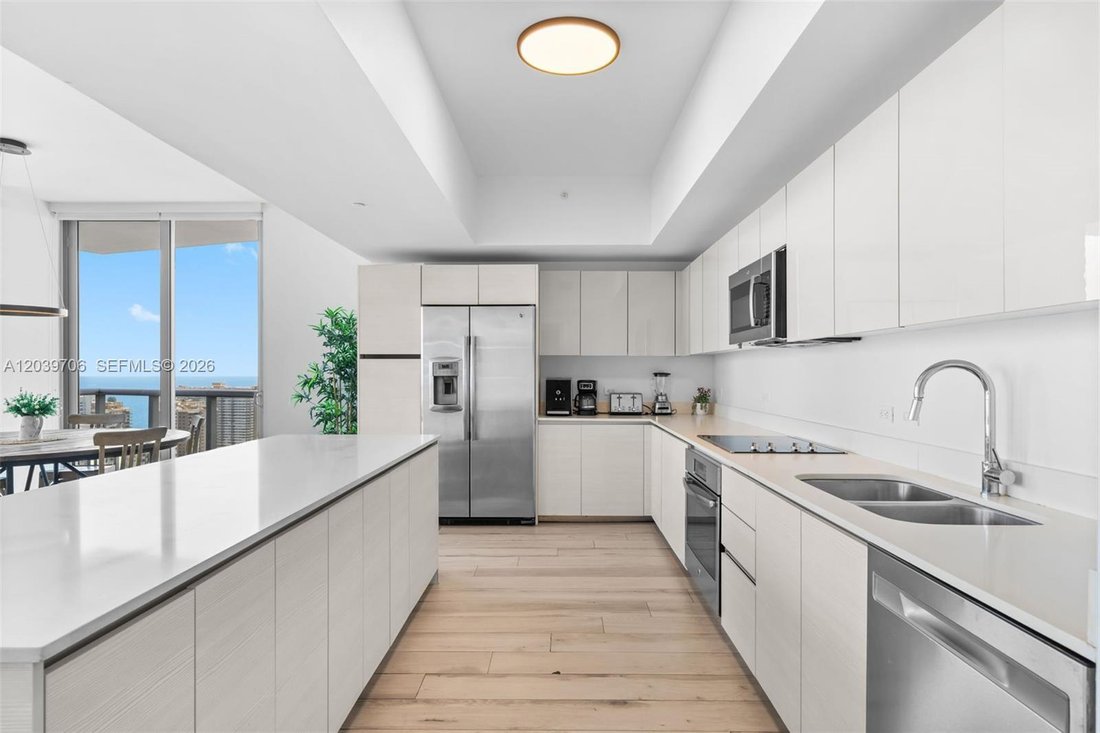Condo in Hallandale Beach, Florida, United States 2 - 18251620