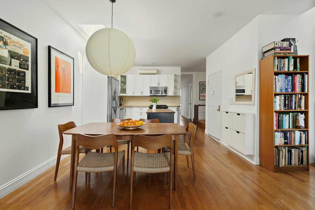Condo in New York, New York, United States 2 - 18256209