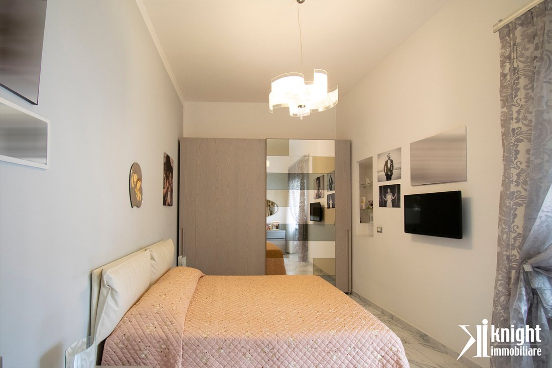 Apartment in Posillipo, Naples, Campania 3 - 17471282
