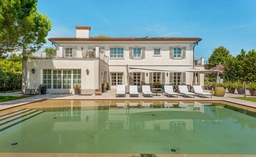 Villa à Vittoria Apuana, Forte dei Marmi, Toscane 1
