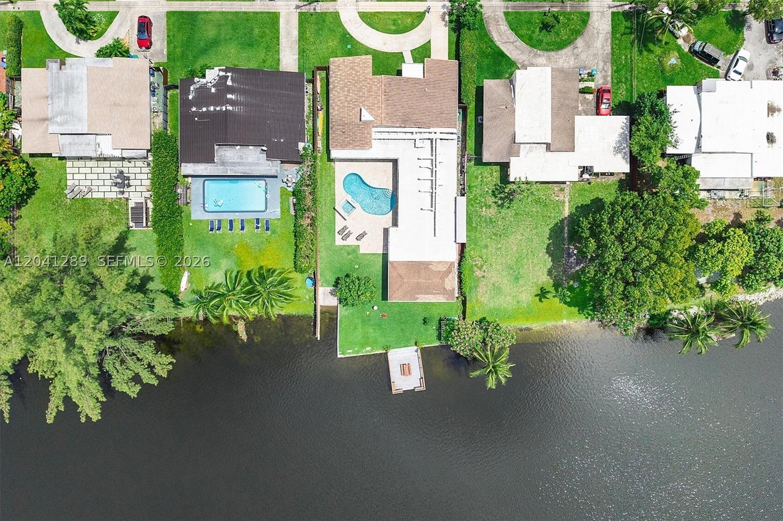 House in Aventura, Florida, United States 2 - 18250337