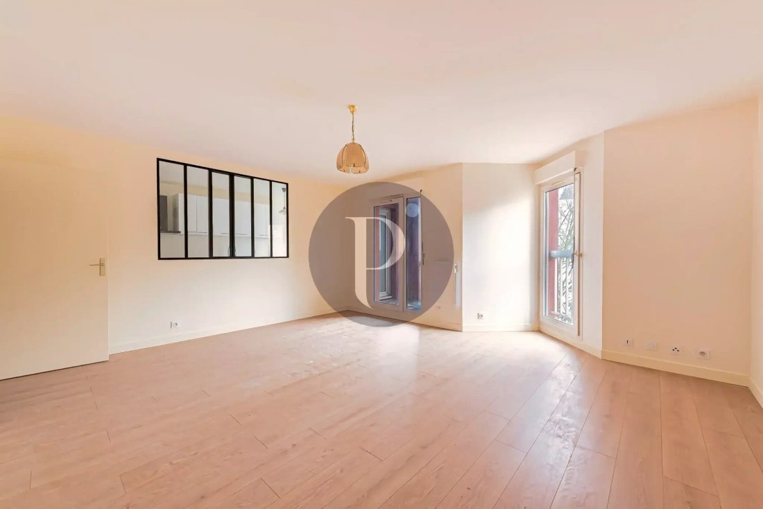 Apartment in Cachan, Ile-de-France, France 1 - 17502675