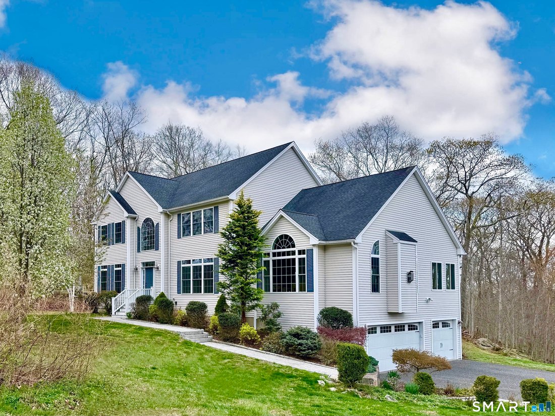 House in Newtown, Connecticut, United States 1 - 18250050