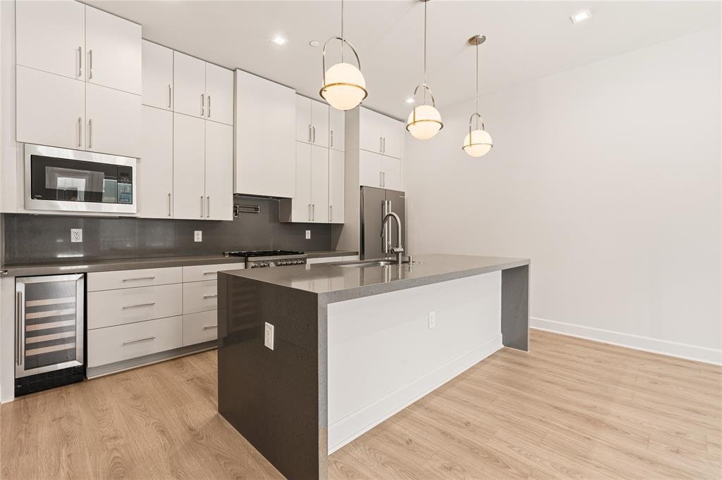 Condo in Dallas, Texas, United States 3 - 18086970