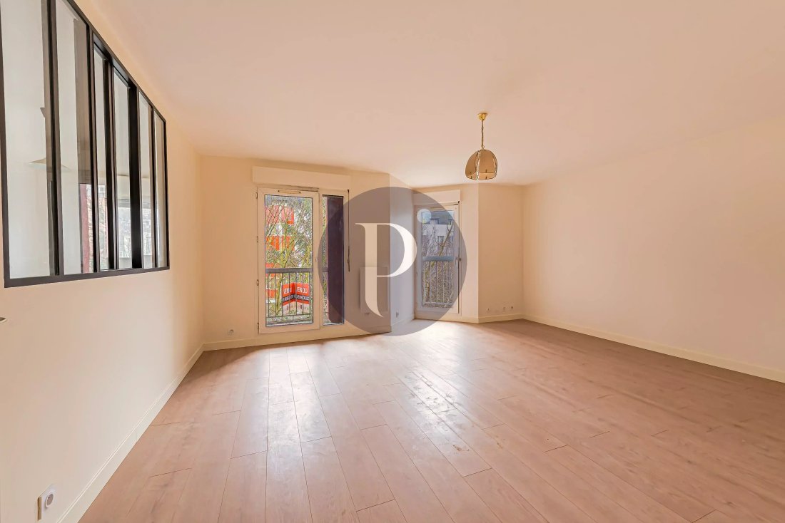 Apartment in Cachan, Ile-de-France, France 2 - 17502675
