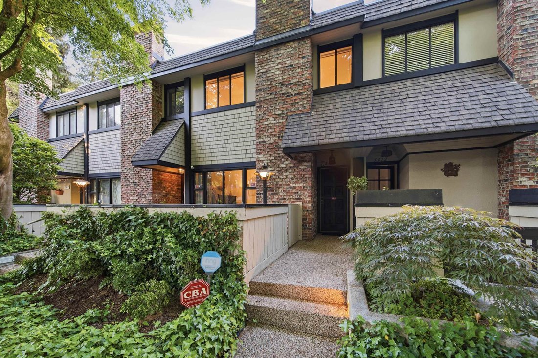 House in Vancouver, British Columbia, Canada 2 - 18256779