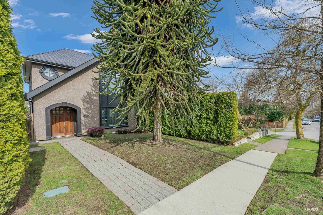 House in Vancouver, British Columbia, Canada 4 - 18256767