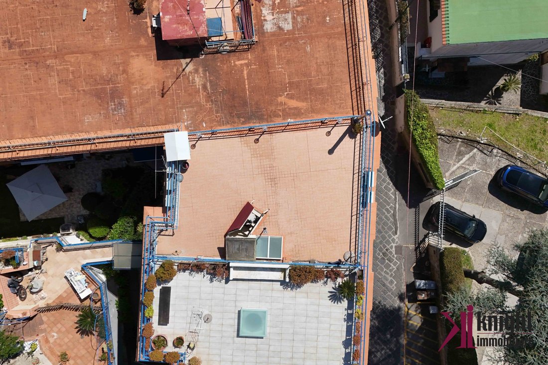 Apartment in Naples, Campania, Italy 3 - 15429016