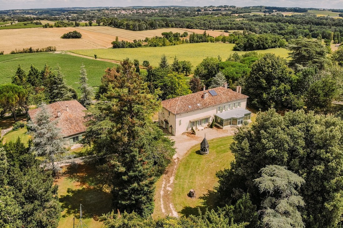 Estate in Faubourg Nord, Auch, France 2 - 18254066