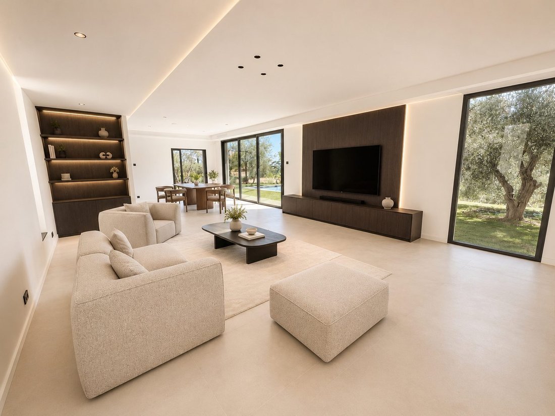 Villa in Mougins, Provence-Alpes-Côte d'Azur, France 1 - 18256821