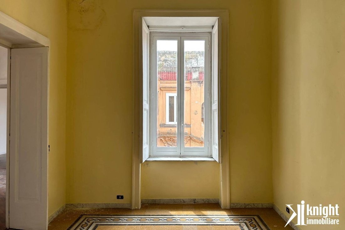 Apartment in Naples, Campania, Italy 1 - 15428896