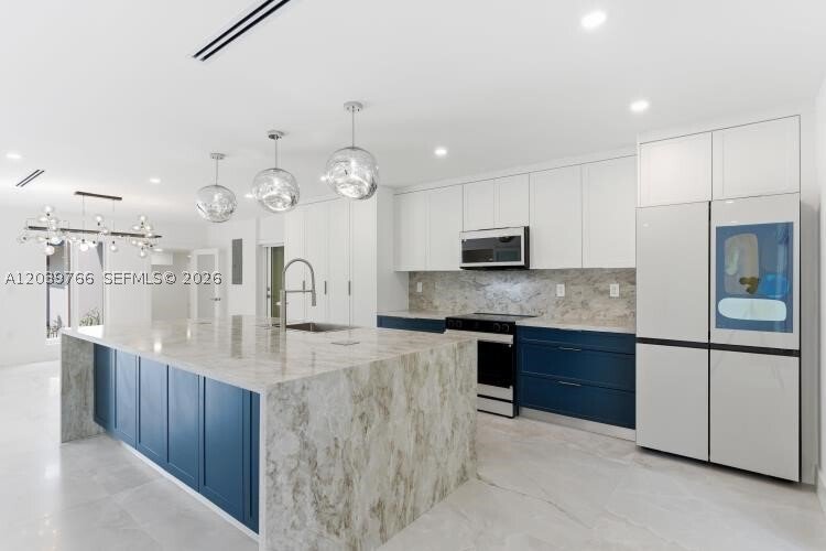 House in Miami, Florida, United States 5 - 18254663