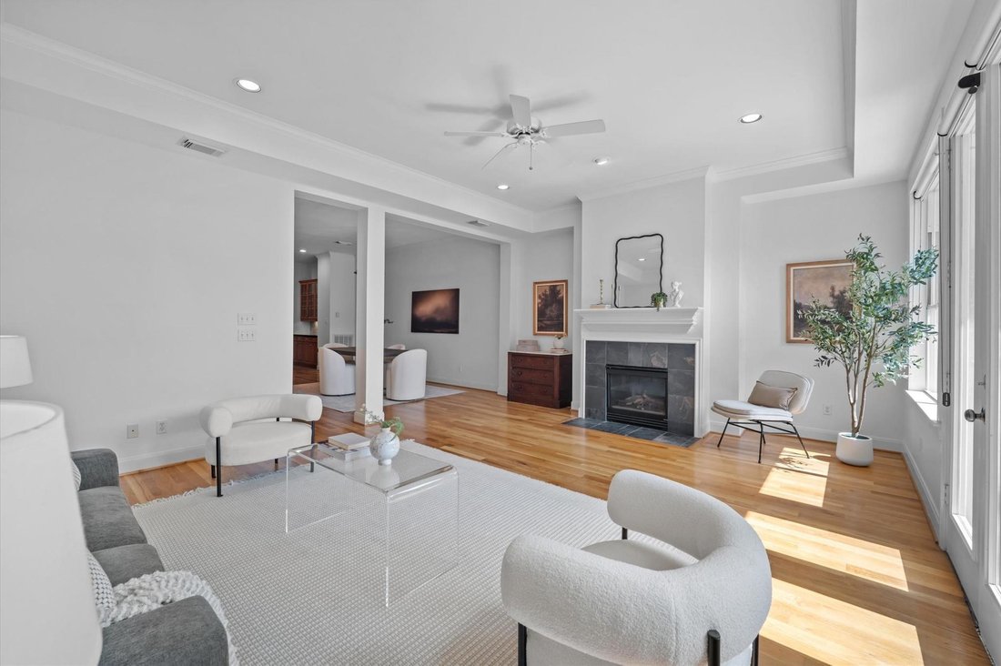Townhouse in Houston, Texas, United States 4 - 18255329