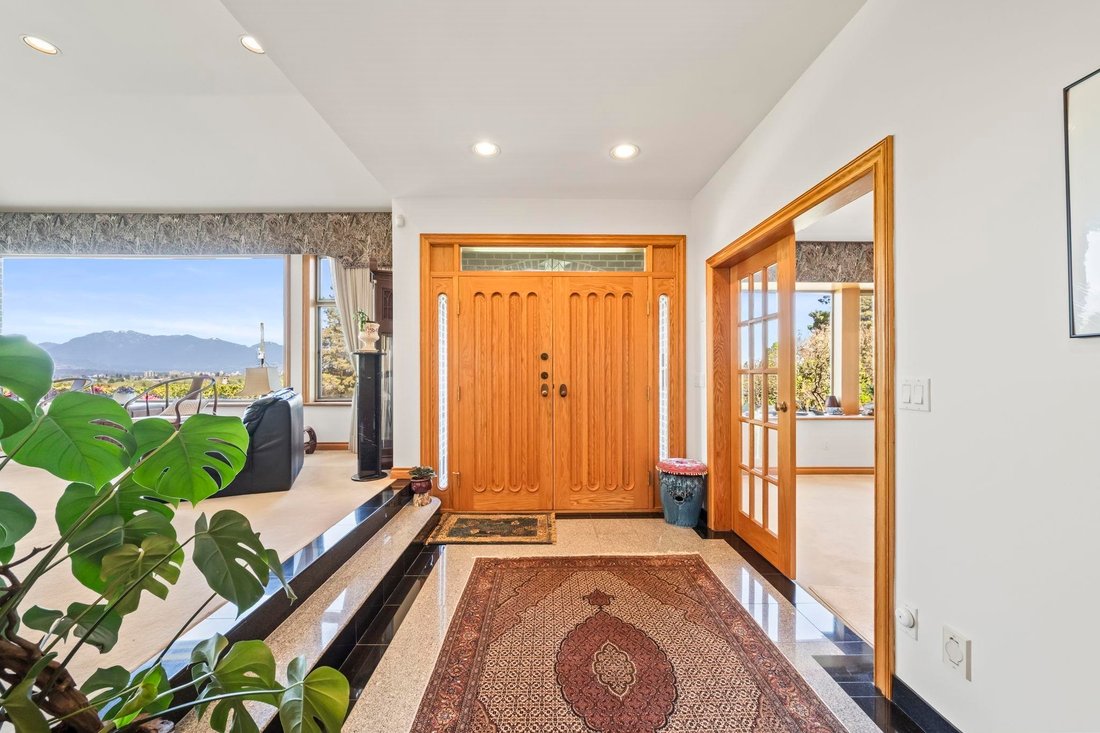 House in Vancouver, British Columbia, Canada 2 - 18256753