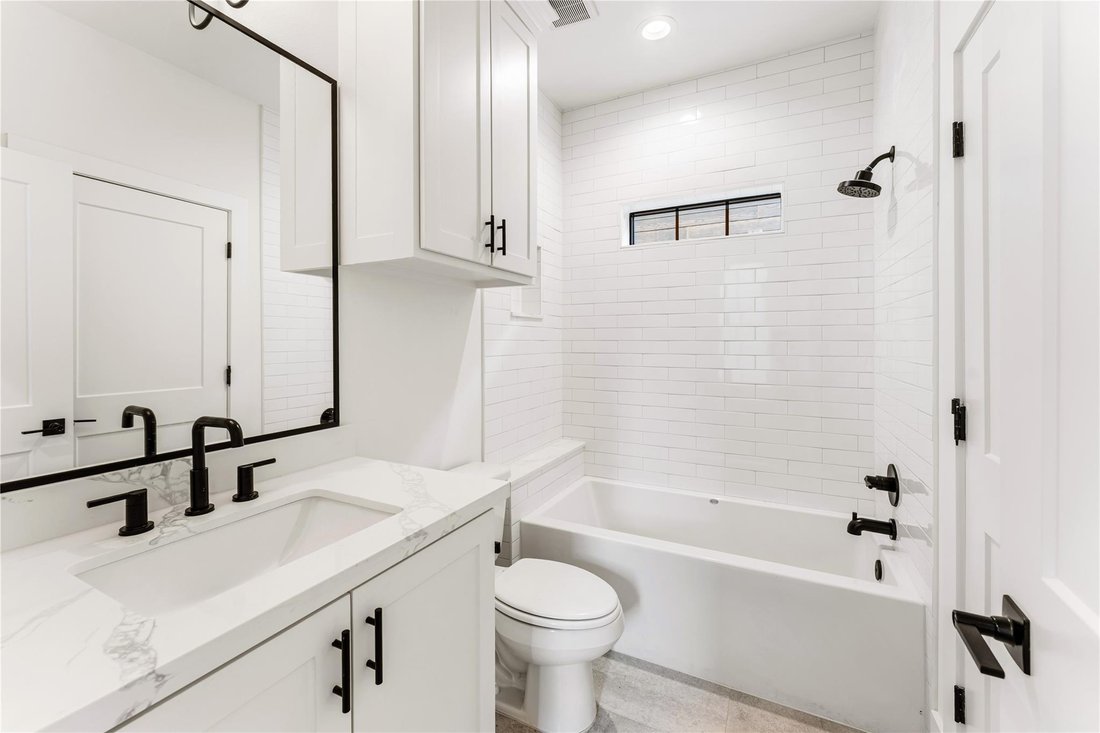 House in Houston, Texas, United States 4 - 18255303