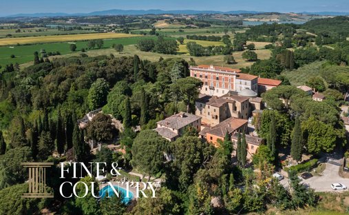Estate in Chiusi, Tuscany, Italy 1