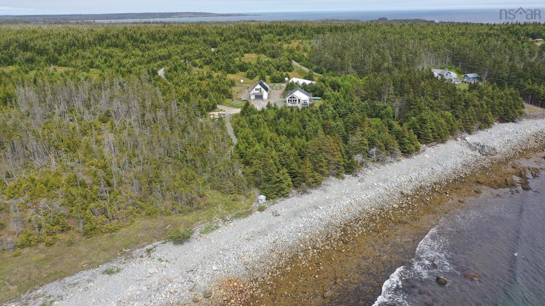 House in Sonora, Nova Scotia, Canada 2 - 18242420