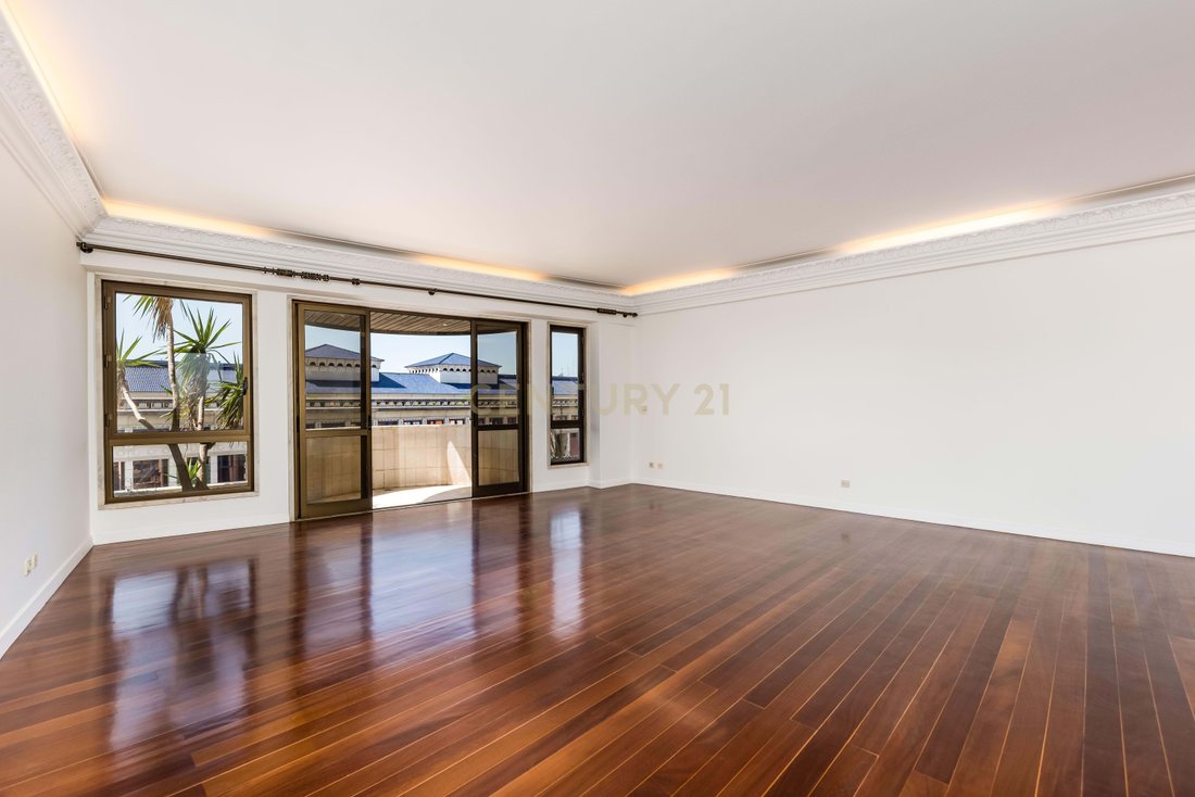 Apartment in Areeiro, Lisbon, Portugal 4 - 18255472