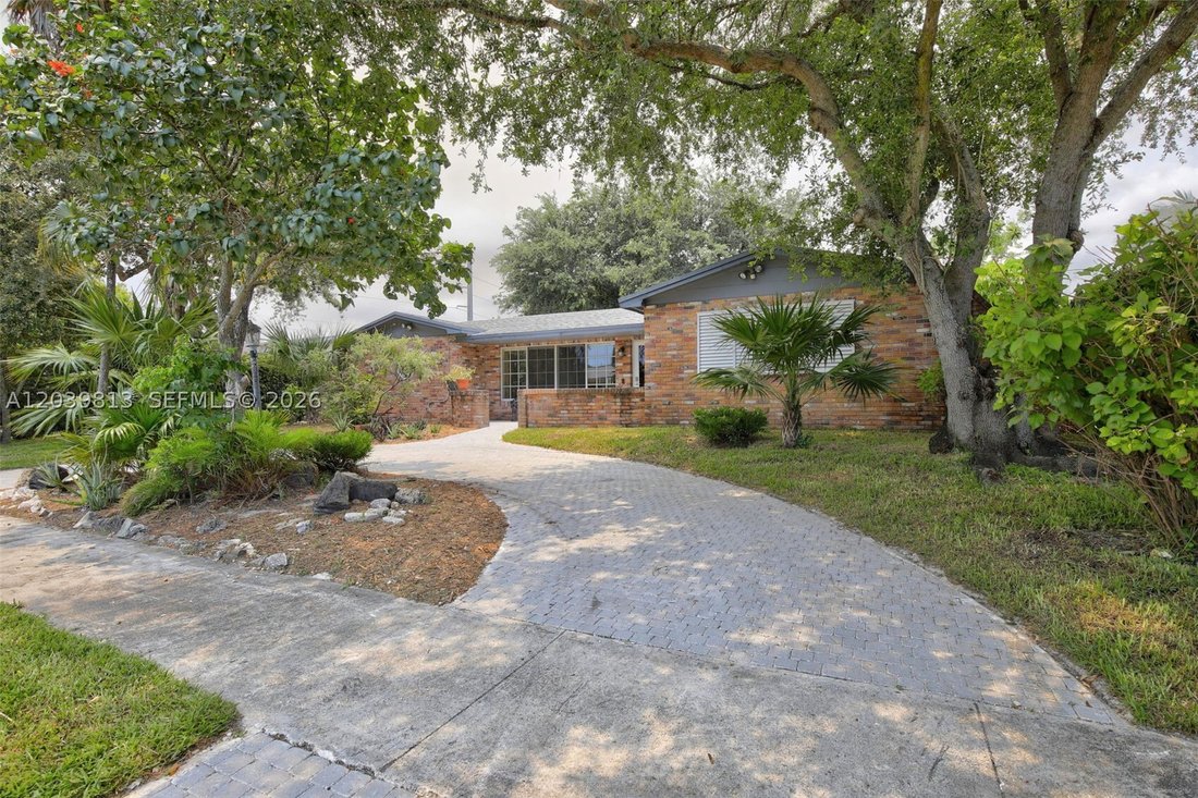 House in Hollywood, Florida, United States 1 - 18250645