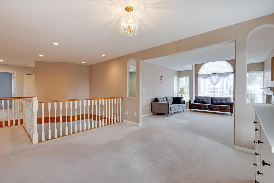 House in Surrey, British Columbia, Canada 4 - 18257065