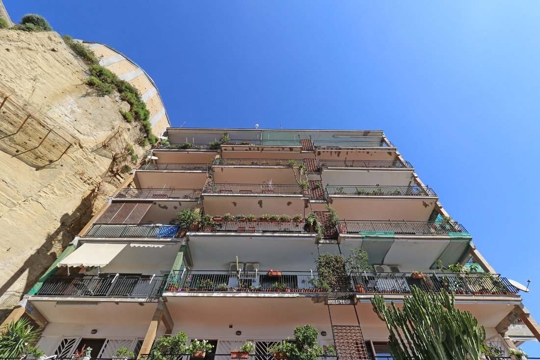 Apartment in Naples, Campania, Italy 5 - 16649211