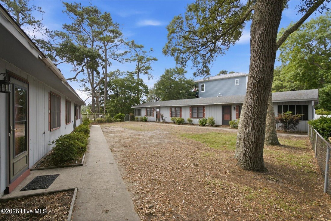 Oak Island, North Carolina, United States 5 - 18250923