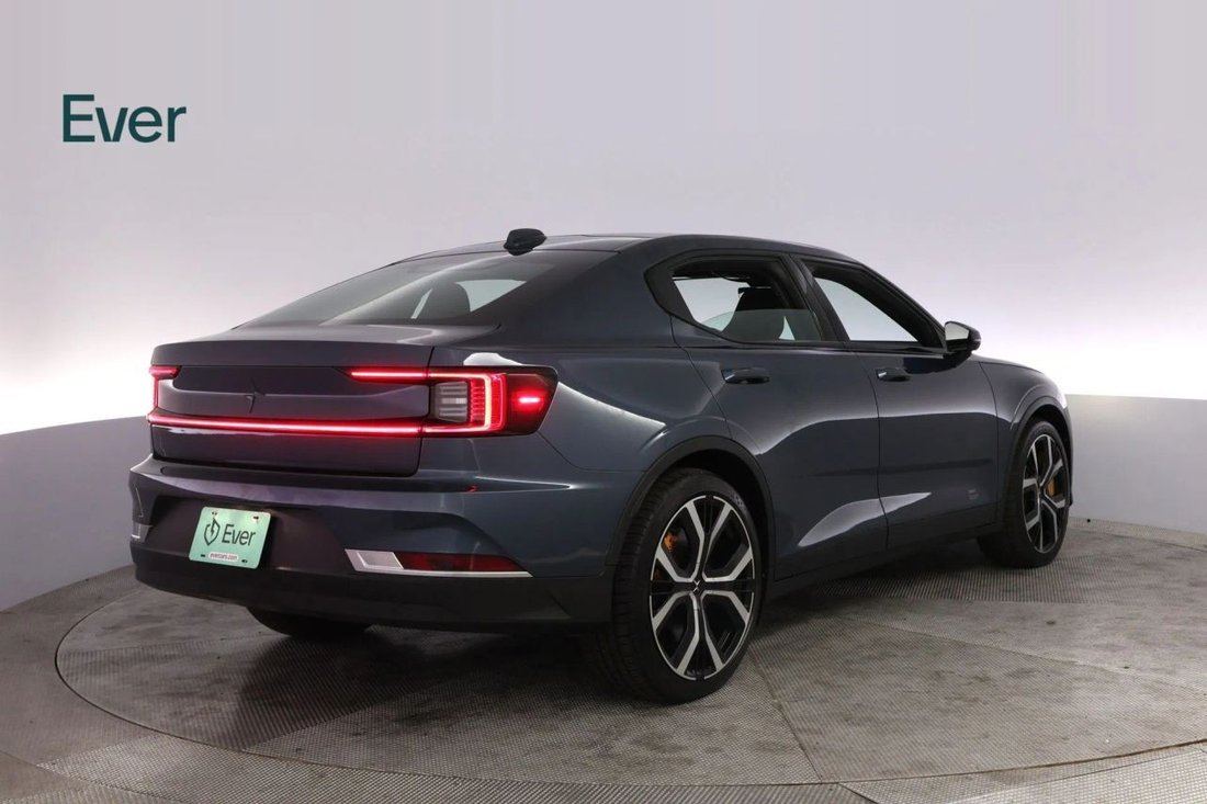 Coupe in San Francisco, CA, United States 3 - 17885500