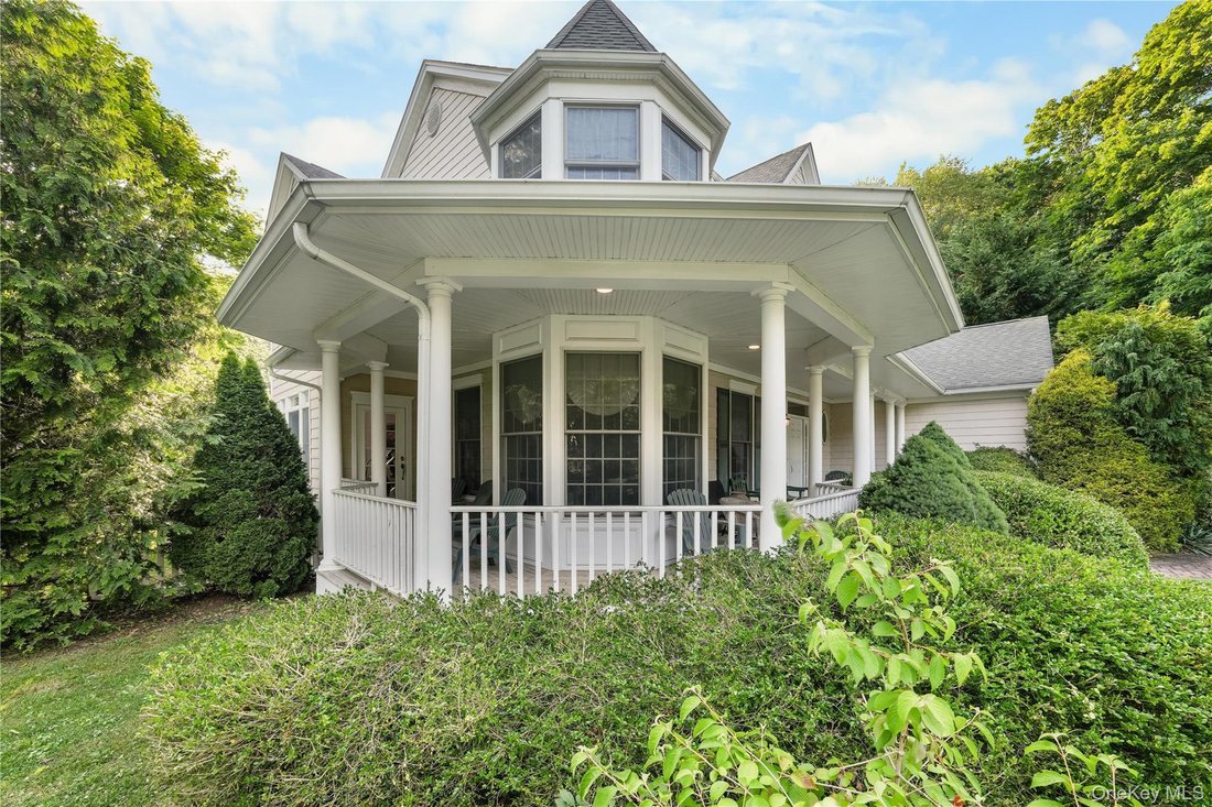 House in Huntington Station, New York, United States 5 - 18254567
