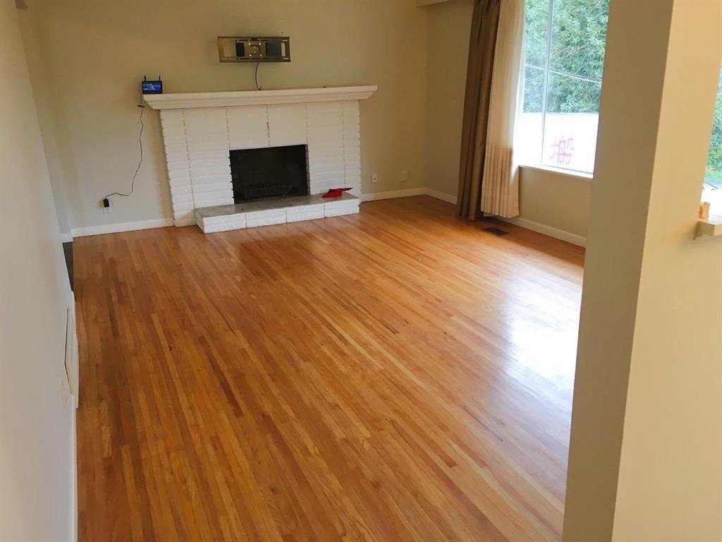 House in Surrey, British Columbia, Canada 4 - 18257086