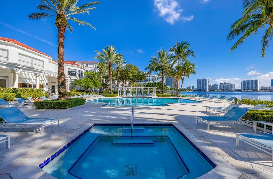 Condo in Golden Beach, Florida, United States 1 - 18251697