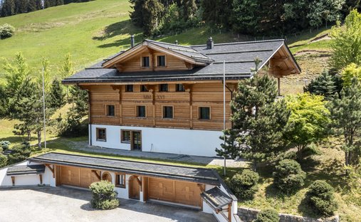Chalet in Zweisimmen, Canton of Bern, Switzerland 1