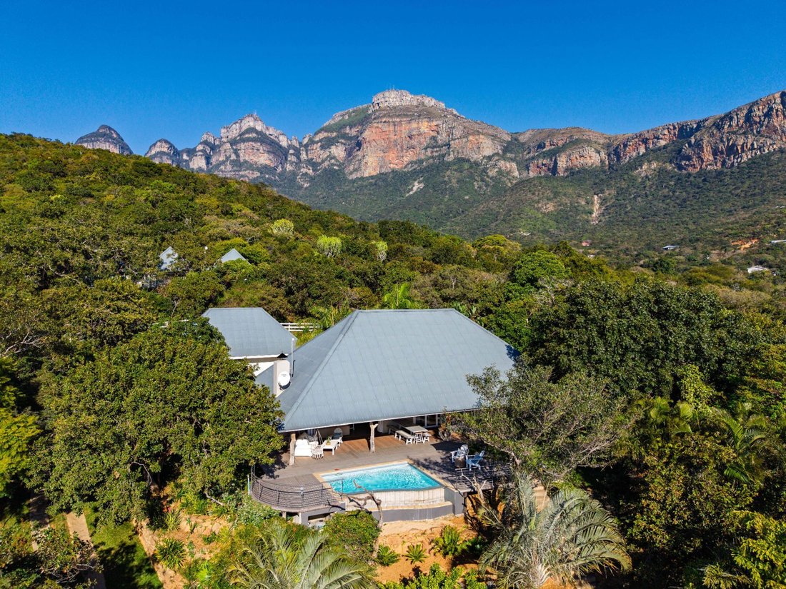 House in Kampersrus AH, Limpopo, South Africa 3 - 18253757