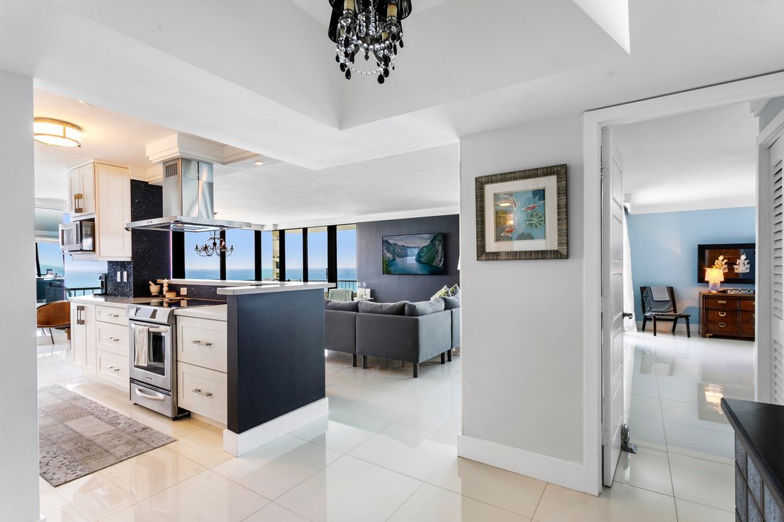 Condo in Riviera Beach, Florida, United States 2 - 18257303