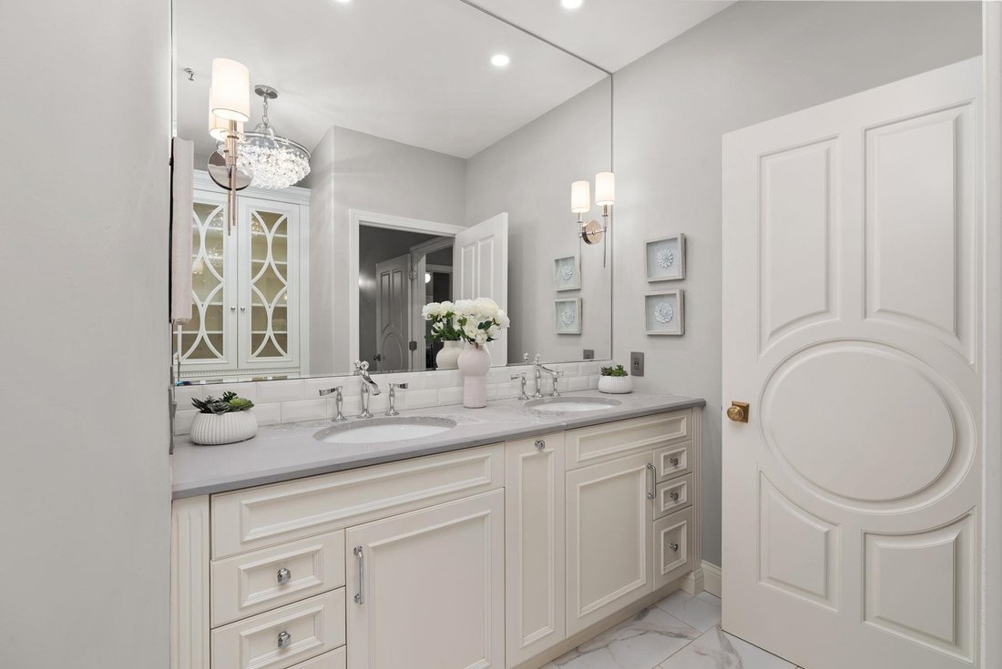 Condo in Madison, Wisconsin, United States 5 - 18253558