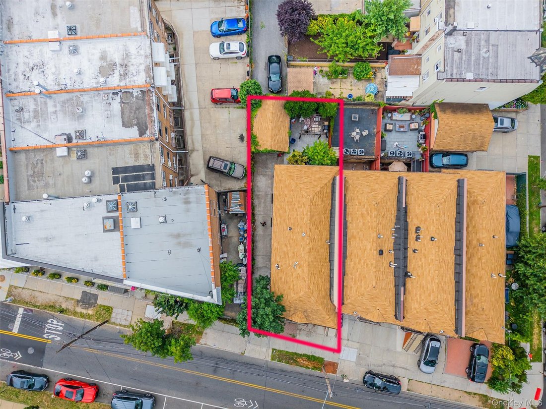 House in New York, New York, United States 3 - 18254535