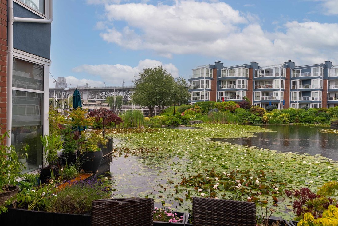 House in Vancouver, British Columbia, Canada 2 - 18256724